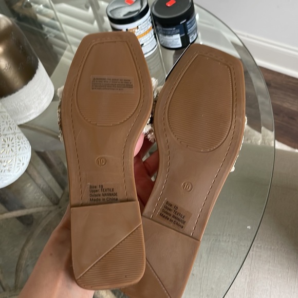 New with tags beach sandals - Picture 4 of 4